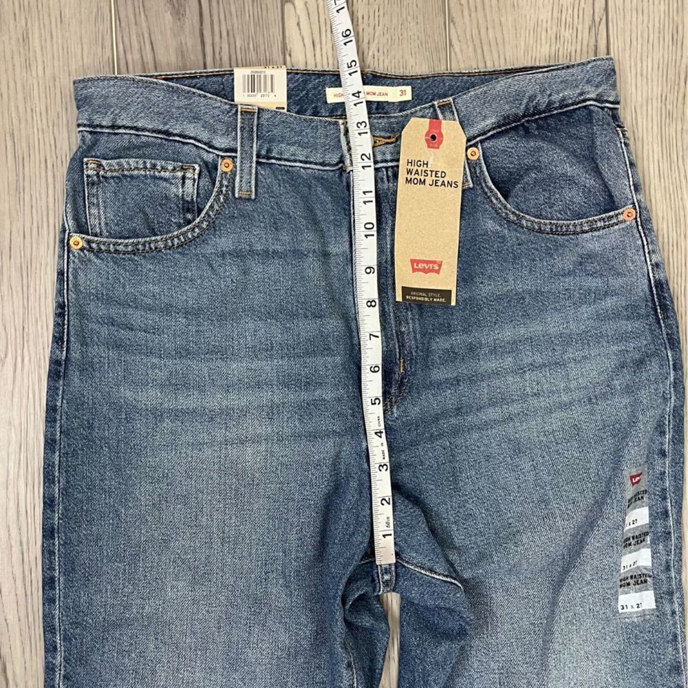 Levi's Womens Size 31 High Waist Mom Cotton Denim NEW Jeans Vintage Casual Retro - Picture 7 of 13